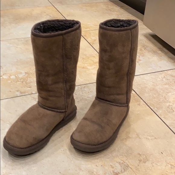 UGG Australia Boots women size 5 - Picture 12 of 16